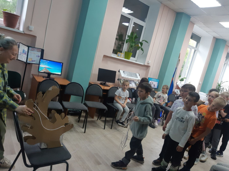 Выход в библиотеку.